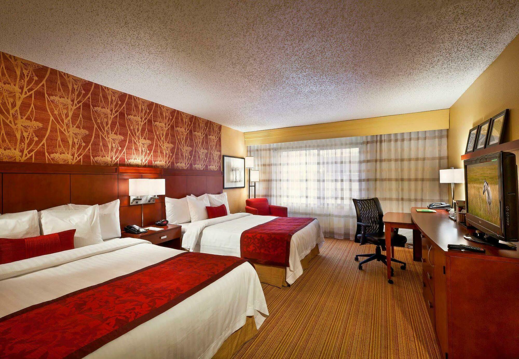 Courtyard Baton Rouge South Hotell Exteriör bild